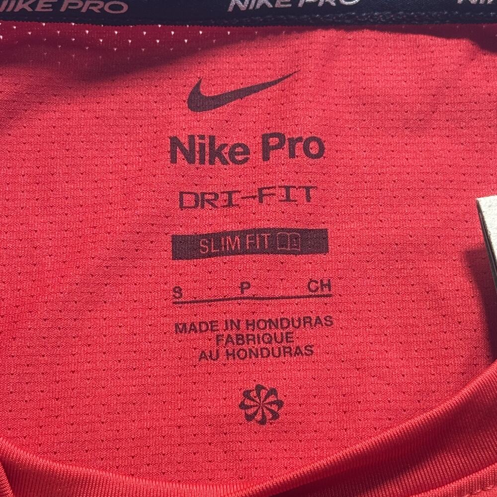 Nike Pro Dri-FIT Men's Tight Fit Short-Sleeve Top Red Sz S Brand New - Picture 4 of 8